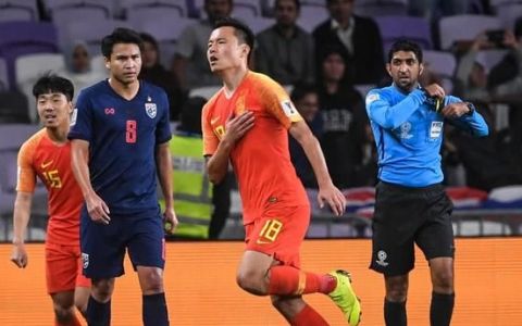 中国泰国足球5比1后郜林采访